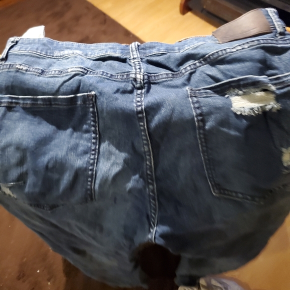 Pants - Picture 3 of 4